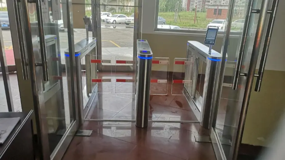 Поворотный затвор температуры