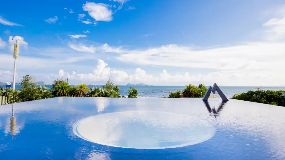 Косые восьмиугольные поворотные ворота