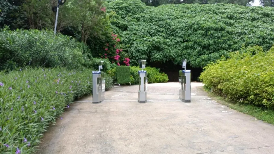 Кастомные пешеходные разводные ворота