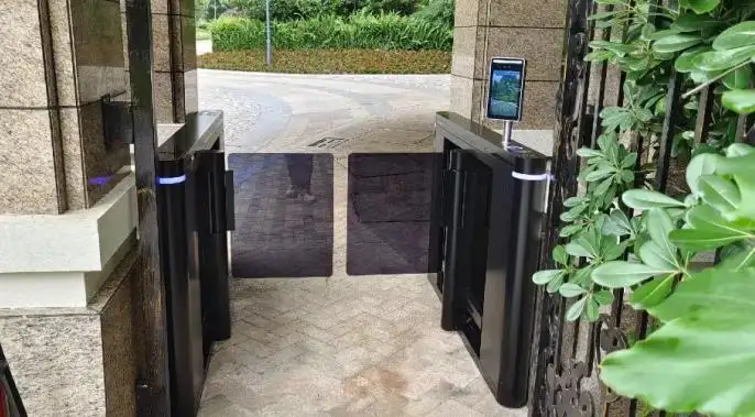 Ворота турникета с отпечатками пальцев