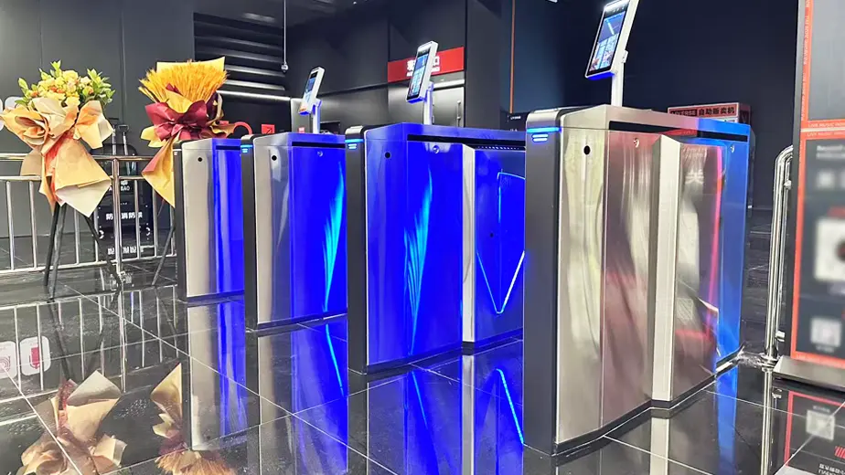 בקרת גישה לקניון