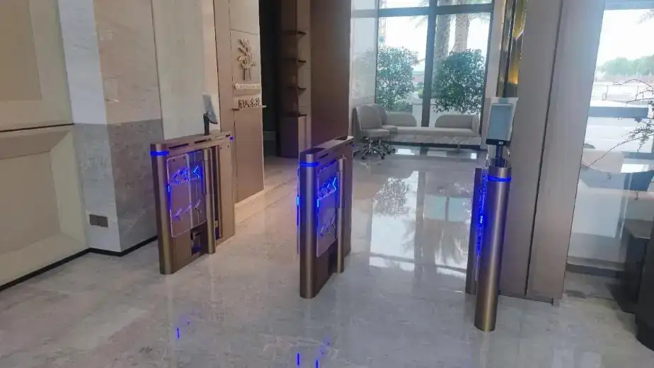 Автоматические пешеходные турникеты для коммерческих зданий